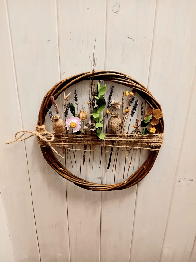  Dried Flower Hoop/ Cylchyn Blodau Sych - Saturday 27th September 11am-2pm 