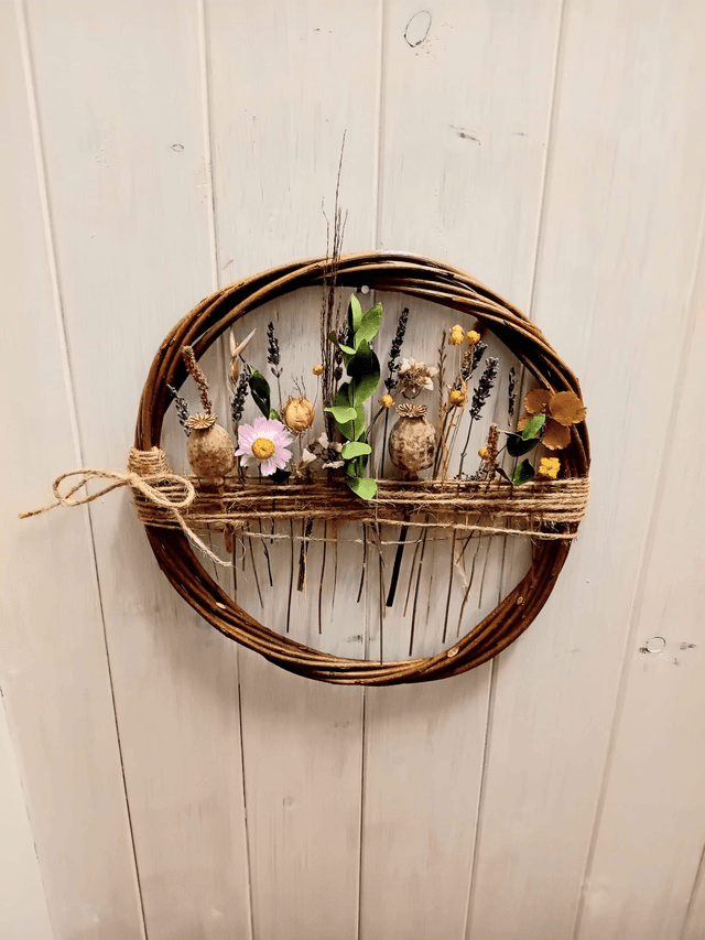  Dried Flower Hoop/ Cylchyn Blodau Sych - Saturday 27th September 11am-2pm 